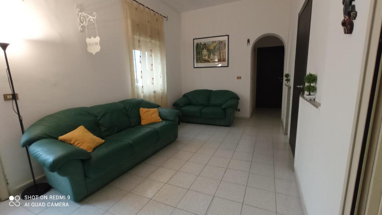 Fontanarossa Airport Apartment Катанія Екстер'єр фото